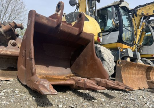 Godet pour pelle Volvo - Cazo: foto 4 Godet pour pelle Volvo - Cazo: foto 4