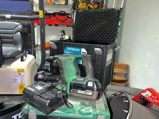 Marteau perforateur burineur hitachi - Equipo de construcción: foto 1 Marteau perforateur burineur hitachi - Equipo de construcción: foto 1