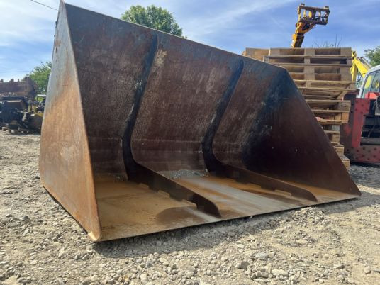 Merlo P60.10 - Cazo cargador: foto 2 Merlo P60.10 - Cazo cargador: foto 2