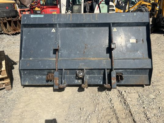 Merlo P60.10 - Cazo cargador: foto 4 Merlo P60.10 - Cazo cargador: foto 4