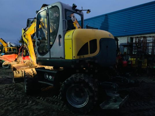 Wacker Neuson 9503-2 - Excavadora de ruedas: foto 4 Wacker Neuson 9503-2 - Excavadora de ruedas: foto 4