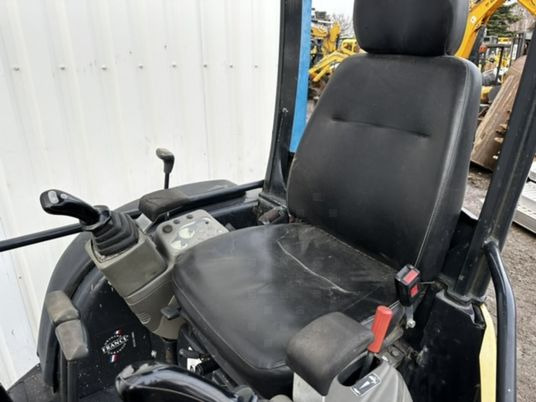 Miniexcavadora Yanmar VIO25-4 Canopy: foto 9