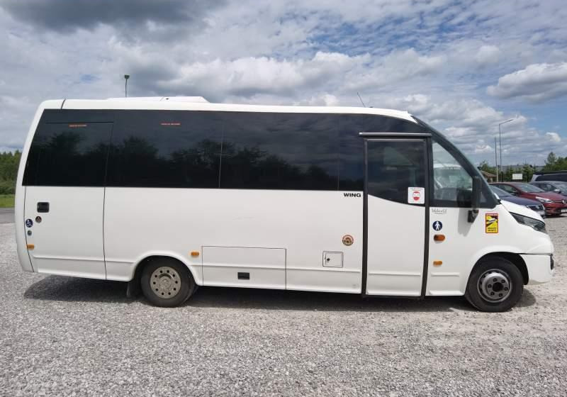 Iveco Daily Wing Indcar euro 6 *winda*klima*webasto* - Autobús suburbano: foto 4 Iveco Daily Wing Indcar euro 6 *winda*klima*webasto* - Autobús suburbano: foto 4