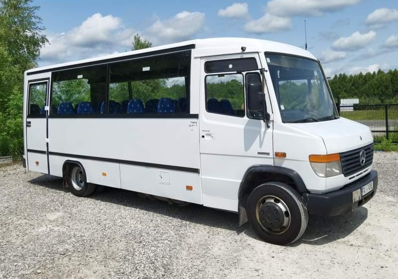 Mercedes-Benz Vario 813D 31+15 - Autobús suburbano: foto 2 Mercedes-Benz Vario 813D 31+15 - Autobús suburbano: foto 2