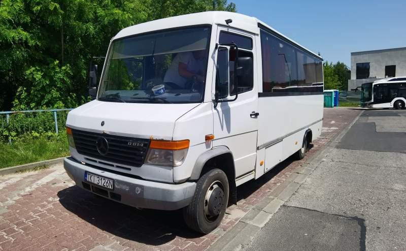 Mercedes-Benz Vario 814D 31+10 - Autobús suburbano: foto 1 Mercedes-Benz Vario 814D 31+10 - Autobús suburbano: foto 1