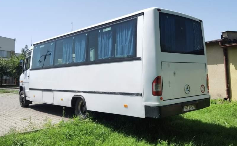 Mercedes-Benz Vario 814D 38+12 - Autobús suburbano: foto 2 Mercedes-Benz Vario 814D 38+12 - Autobús suburbano: foto 2