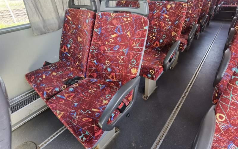 Autobús suburbano Mercedes-Benz Vario 814D 38+13: foto 13