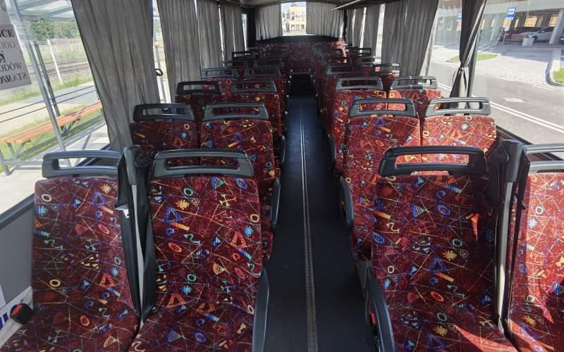 Autobús suburbano Mercedes-Benz Vario 814D 38+13: foto 11
