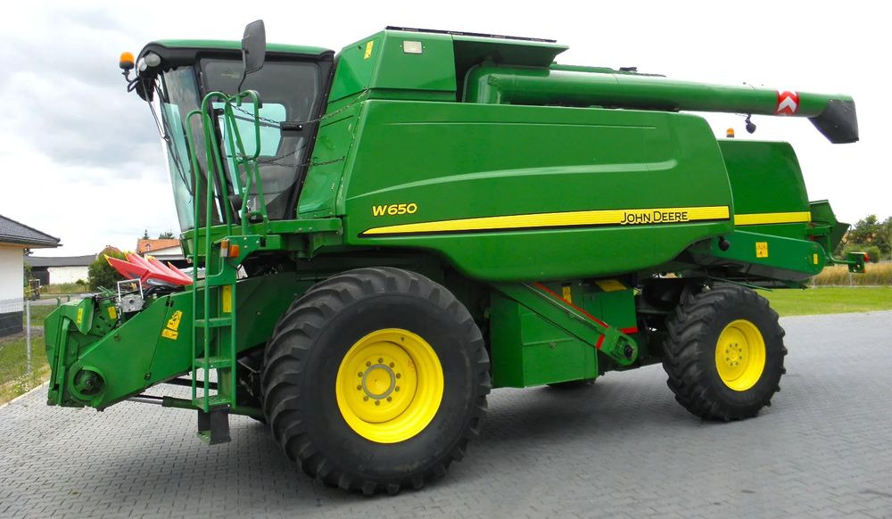 John Deere W650 2008 Rok, heder 6,7m, Nie Malowany, Stan Bardzo Dobry - Cosechadora de granos: foto 1 John Deere W650 2008 Rok, heder 6,7m, Nie Malowany, Stan Bardzo Dobry - Cosechadora de granos: foto 1