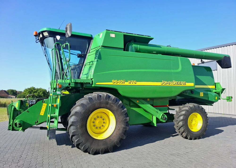 John Deere WTS 9640i 2005 Rok, heder 6,1m, Stol do rzepaku, Nie Malowany, Stan Bardzo Dobry - Cosechadora de granos: foto 3 John Deere WTS 9640i 2005 Rok, heder 6,1m, Stol do rzepaku, Nie Malowany, Stan Bardzo Dobry - Cosechadora de granos: foto 3