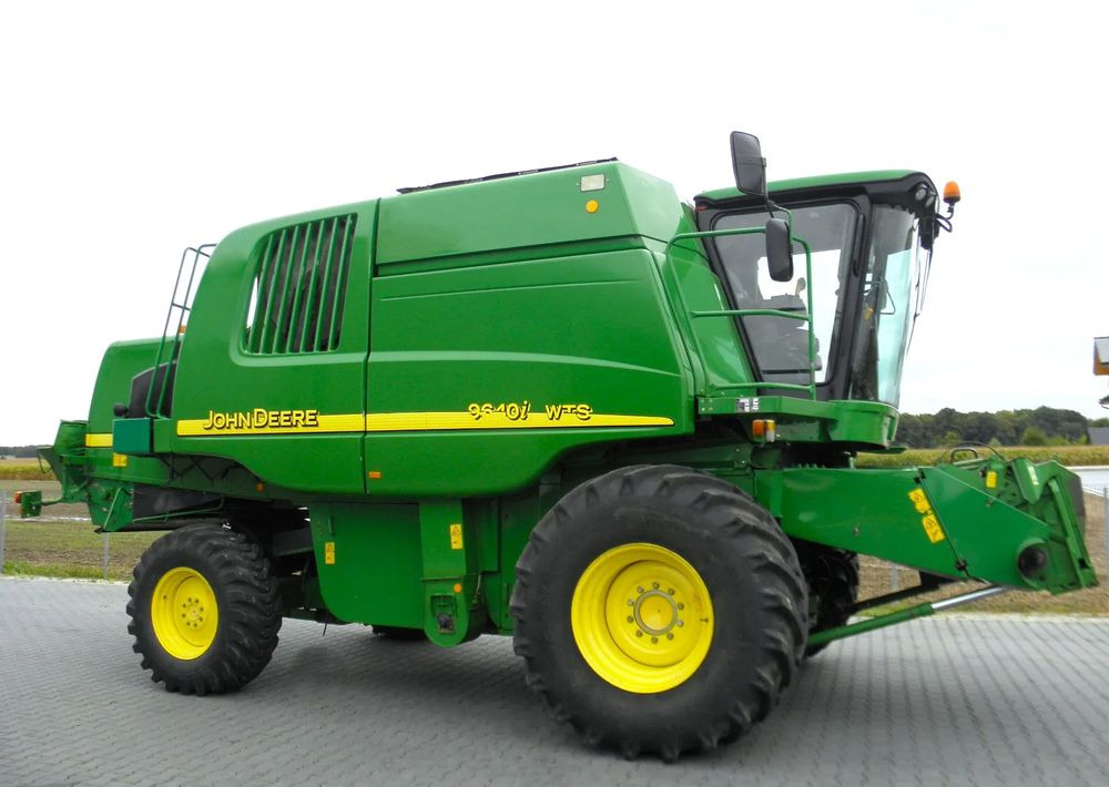 John Deere WTS 9640i 2006 Rok , Nowsza Wersja, heder,6,7m, Greenstar, Nie Malowany, Stan Bardzo Dobry - Cosechadora de granos: foto 4 John Deere WTS 9640i 2006 Rok , Nowsza Wersja, heder,6,7m, Greenstar, Nie Malowany, Stan Bardzo Dobry - Cosechadora de granos: foto 4