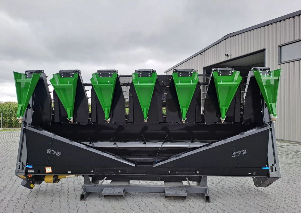 Oros Oros SUN 676 6 rzędowy, Nowe Przystawki do zbioru Słonecznika - Cabezal de girasol: foto 4 Oros Oros SUN 676 6 rzędowy, Nowe Przystawki do zbioru Słonecznika - Cabezal de girasol: foto 4