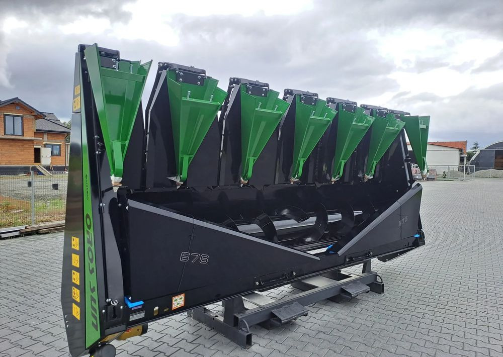 Oros Oros SUN 676 6 rzędowy, Nowe Przystawki do zbioru Słonecznika - Cabezal de girasol: foto 2 Oros Oros SUN 676 6 rzędowy, Nowe Przystawki do zbioru Słonecznika - Cabezal de girasol: foto 2