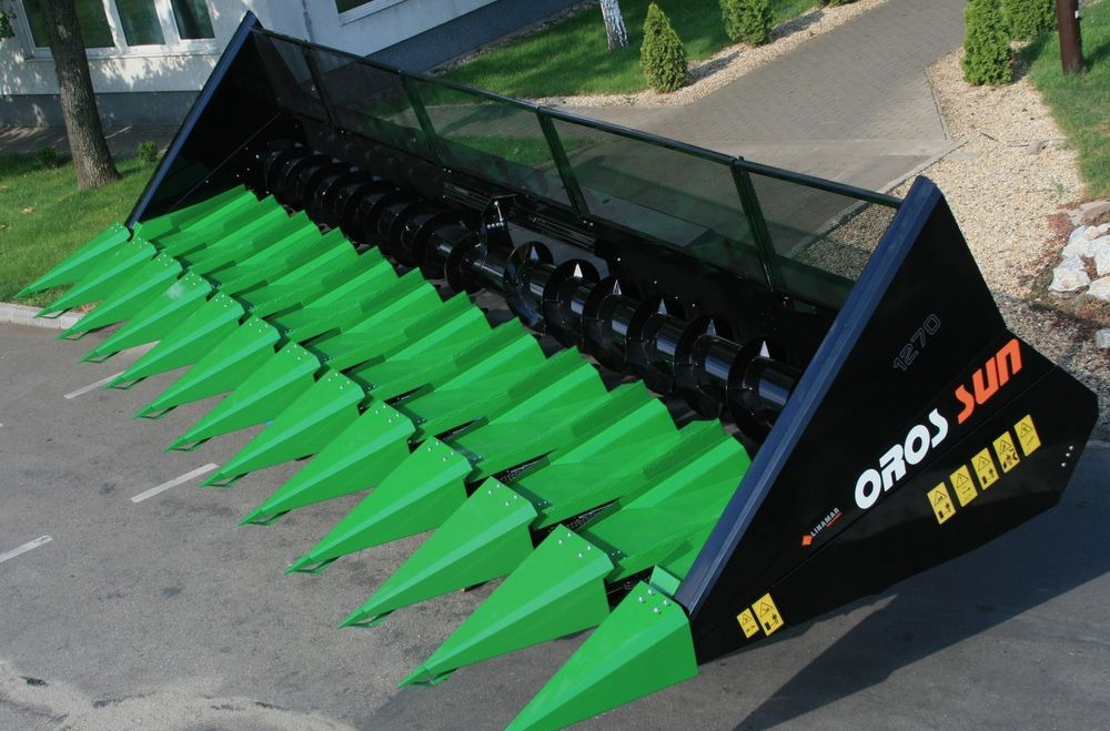 Oros SUN 1276 12 rzędowy, Nowe przystawki do Zbioru Słonecznika - Cabezal de girasol: foto 2 Oros SUN 1276 12 rzędowy, Nowe przystawki do Zbioru Słonecznika - Cabezal de girasol: foto 2