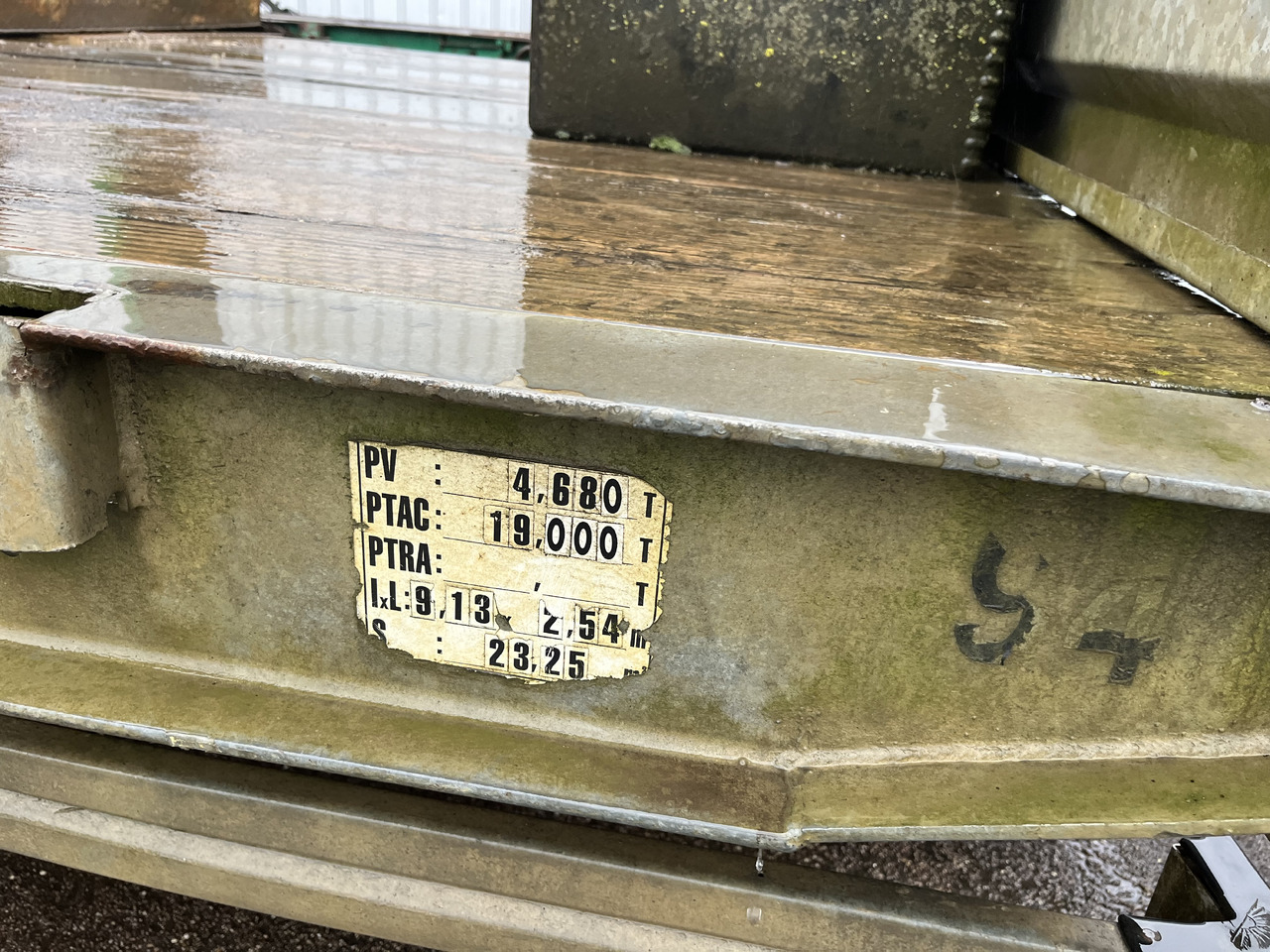 ECIM - Remolque porta maquinaria: foto 3 ECIM - Remolque porta maquinaria: foto 3