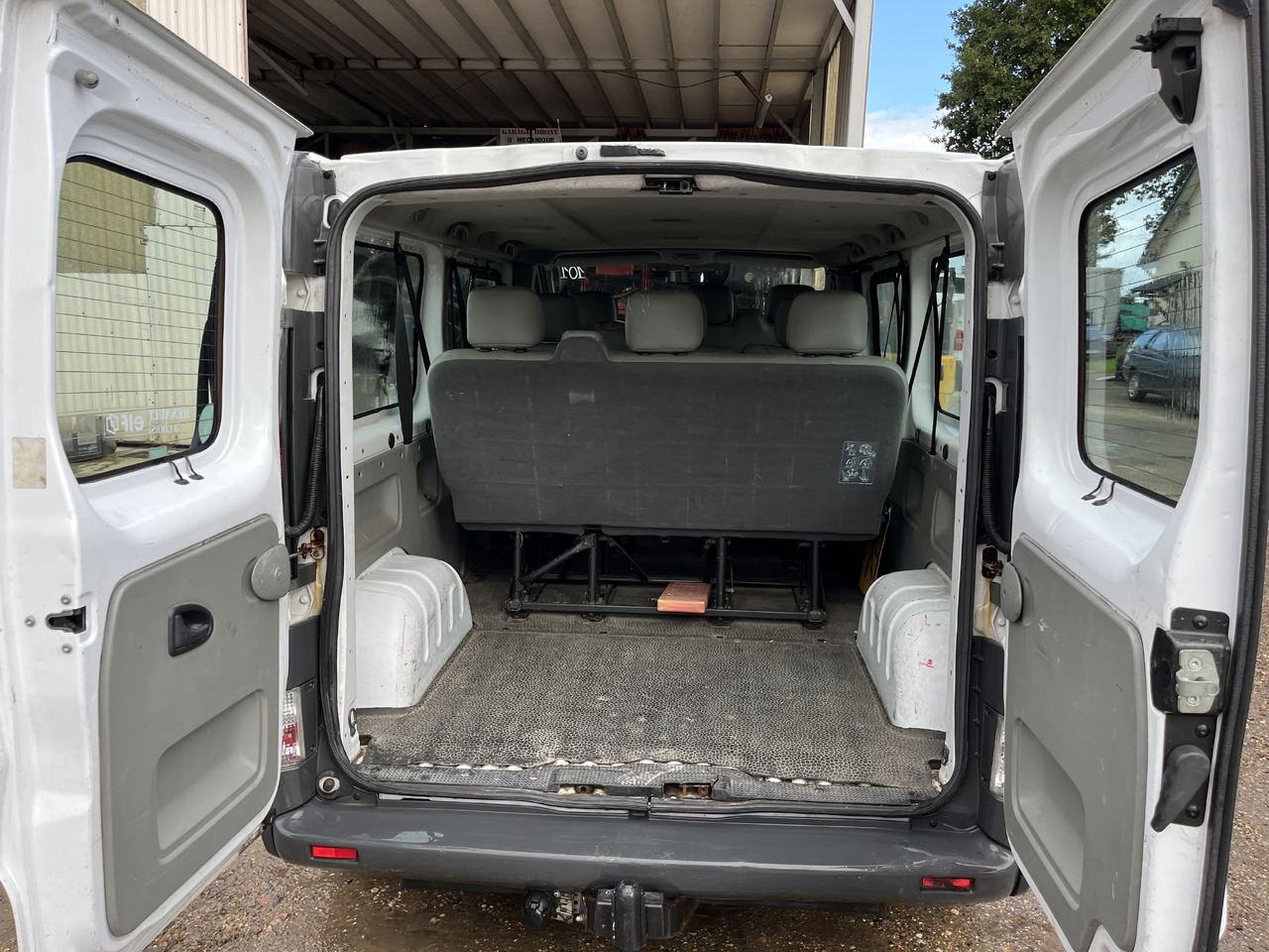 Renault Trafic 1L9 dci 80cv 9 places - Minibús, Furgoneta de pasajeros: foto 5 Renault Trafic 1L9 dci 80cv 9 places - Minibús, Furgoneta de pasajeros: foto 5