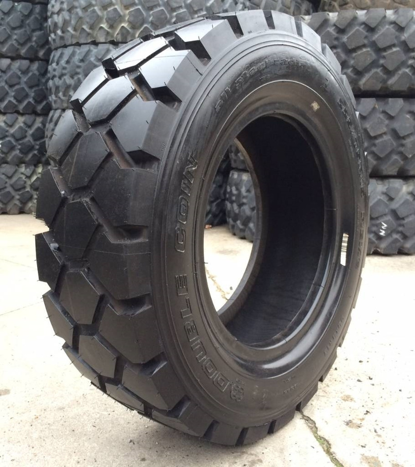 Double Coin 225/75R15 REM6 - NEW - Neumático: foto 1 Double Coin 225/75R15 REM6 - NEW - Neumático: foto 1