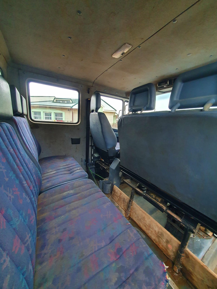 Camión caja abierta MERCEDES-BENZ Vario 814D: foto 8