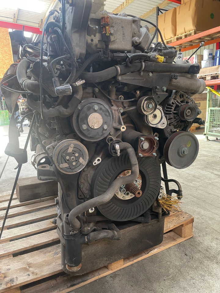 MAN MAN Motor D2676 LF45 TGS TGX D 2676 LF 45 Euro 6 - Motor para Camión: foto 5 MAN MAN Motor D2676 LF45 TGS TGX D 2676 LF 45 Euro 6 - Motor para Camión: foto 5