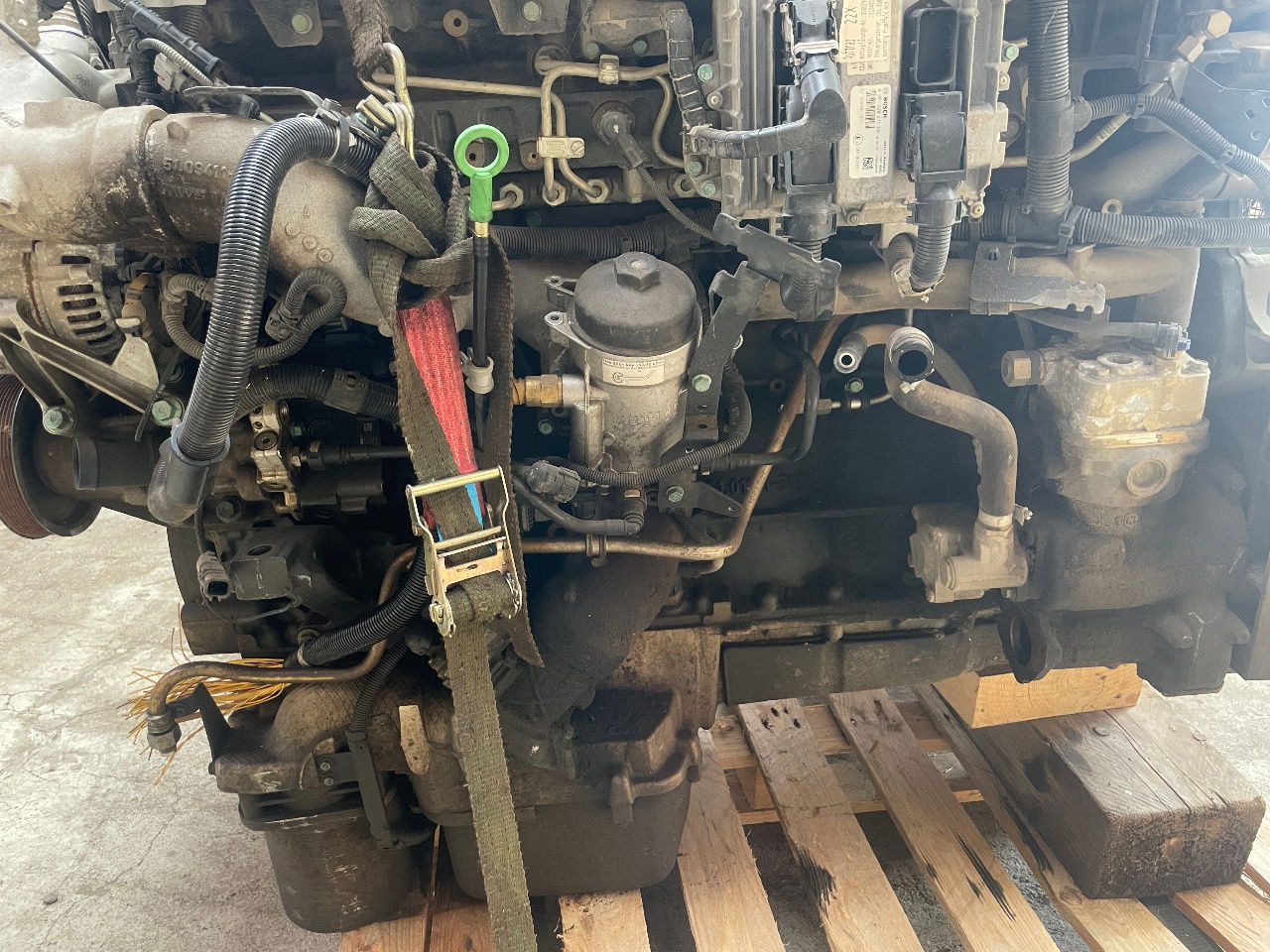 MAN MAN Motor D2676 LF45 TGS TGX D 2676 LF 45 Euro 6 - Motor para Camión: foto 2 MAN MAN Motor D2676 LF45 TGS TGX D 2676 LF 45 Euro 6 - Motor para Camión: foto 2