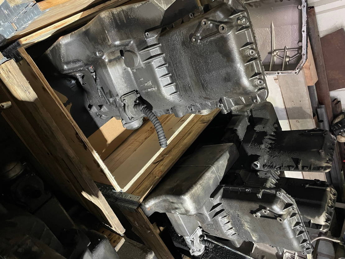 Mercedes-Benz Ölwanne Mercedes Motor OM 457 HLA A4570101113 OM457 Euro 5 EEV 15 - Cárter de aceite para Autobús: foto 5 Mercedes-Benz Ölwanne Mercedes Motor OM 457 HLA A4570101113 OM457 Euro 5 EEV 15 - Cárter de aceite para Autobús: foto 5