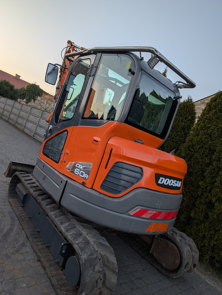 Excavadora DOOSAN DX60R: foto 6