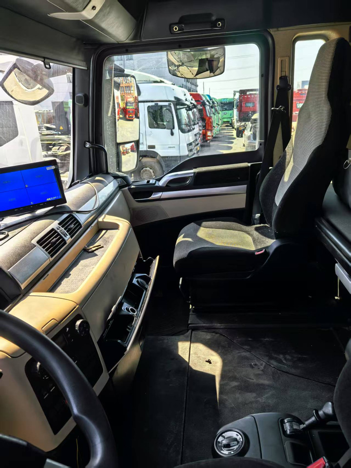 MAN tgx28.480 - Cabeza tractora: foto 4 MAN tgx28.480 - Cabeza tractora: foto 4