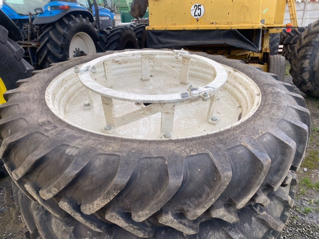 ALLIANCE 300/95R46 - Rueda completa para Maquinaria agrícola: foto 2 ALLIANCE 300/95R46 - Rueda completa para Maquinaria agrícola: foto 2