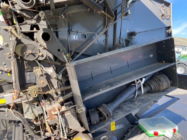 Leasing de CLAAS VARIANT 370 CLAAS VARIANT 370: foto 8