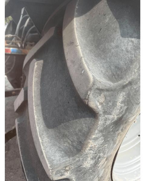 DEUTZ 6155 RC SCHIFT 2 - Tractor: foto 4 DEUTZ 6155 RC SCHIFT 2 - Tractor: foto 4