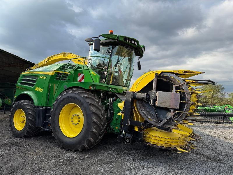 JOHN DEERE 8400 - Cosechadora de forraje: foto 3 JOHN DEERE 8400 - Cosechadora de forraje: foto 3