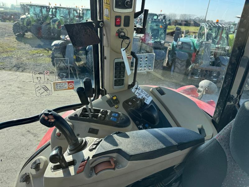 Tractor MASSEY-FERGUSON 6715 S DYNA VT: foto 10 Tractor MASSEY-FERGUSON 6715 S DYNA VT: foto 10