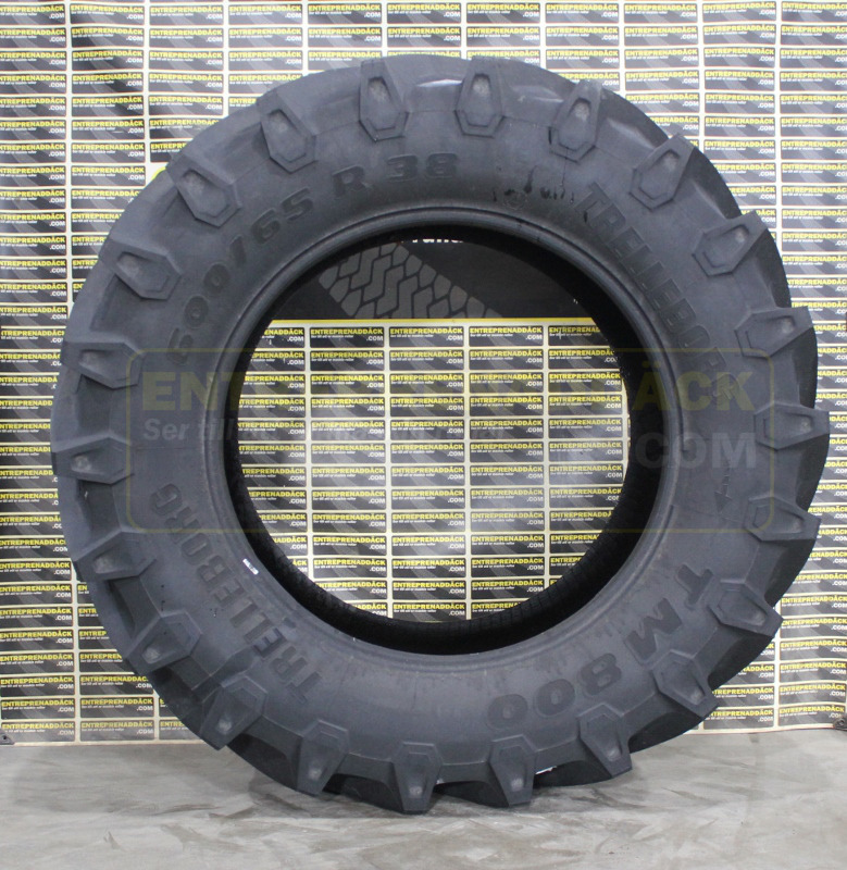Package with 600/65R28 & 650/65R42 Trelleborg TM800 - Tractor: foto 3 Package with 600/65R28 & 650/65R42 Trelleborg TM800 - Tractor: foto 3