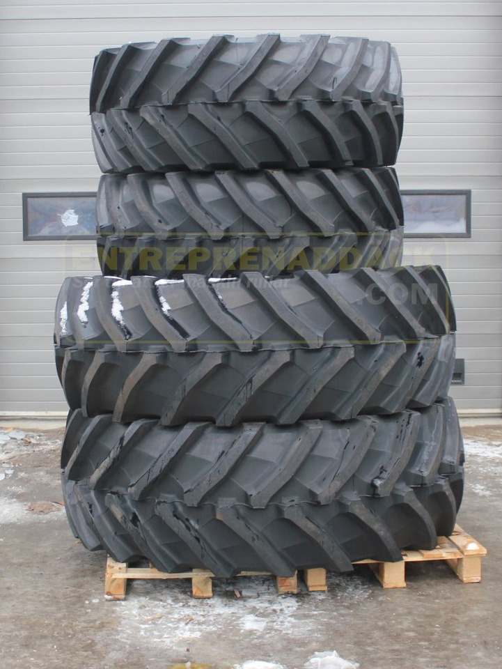 Package with 600/65R28 & 650/65R42 Trelleborg TM800 - Tractor: foto 1 Package with 600/65R28 & 650/65R42 Trelleborg TM800 - Tractor: foto 1