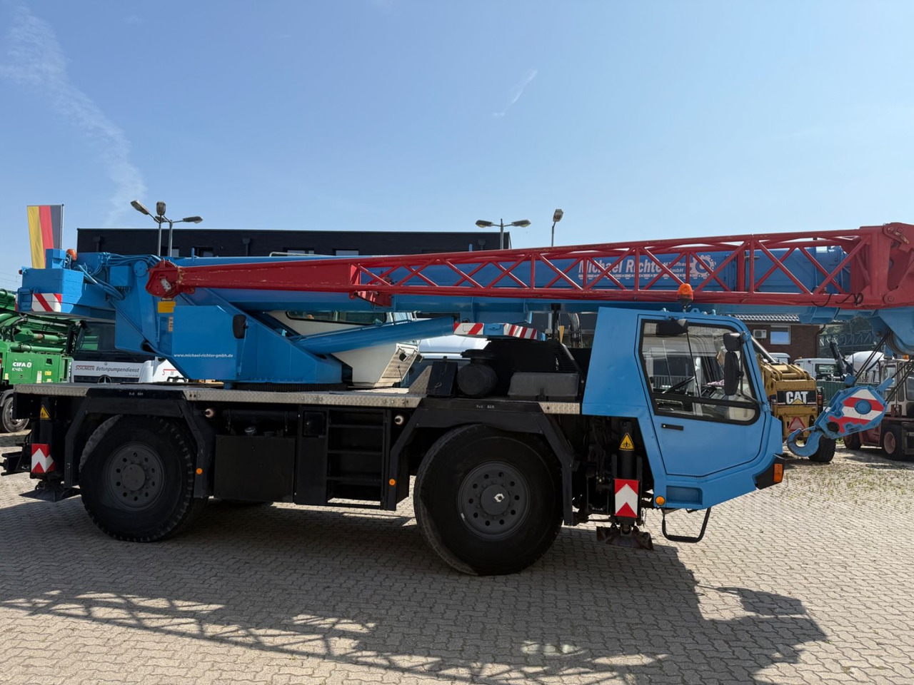 Faun ATF 30-2 30 ton - Camión grúa: foto 4 Faun ATF 30-2 30 ton - Camión grúa: foto 4