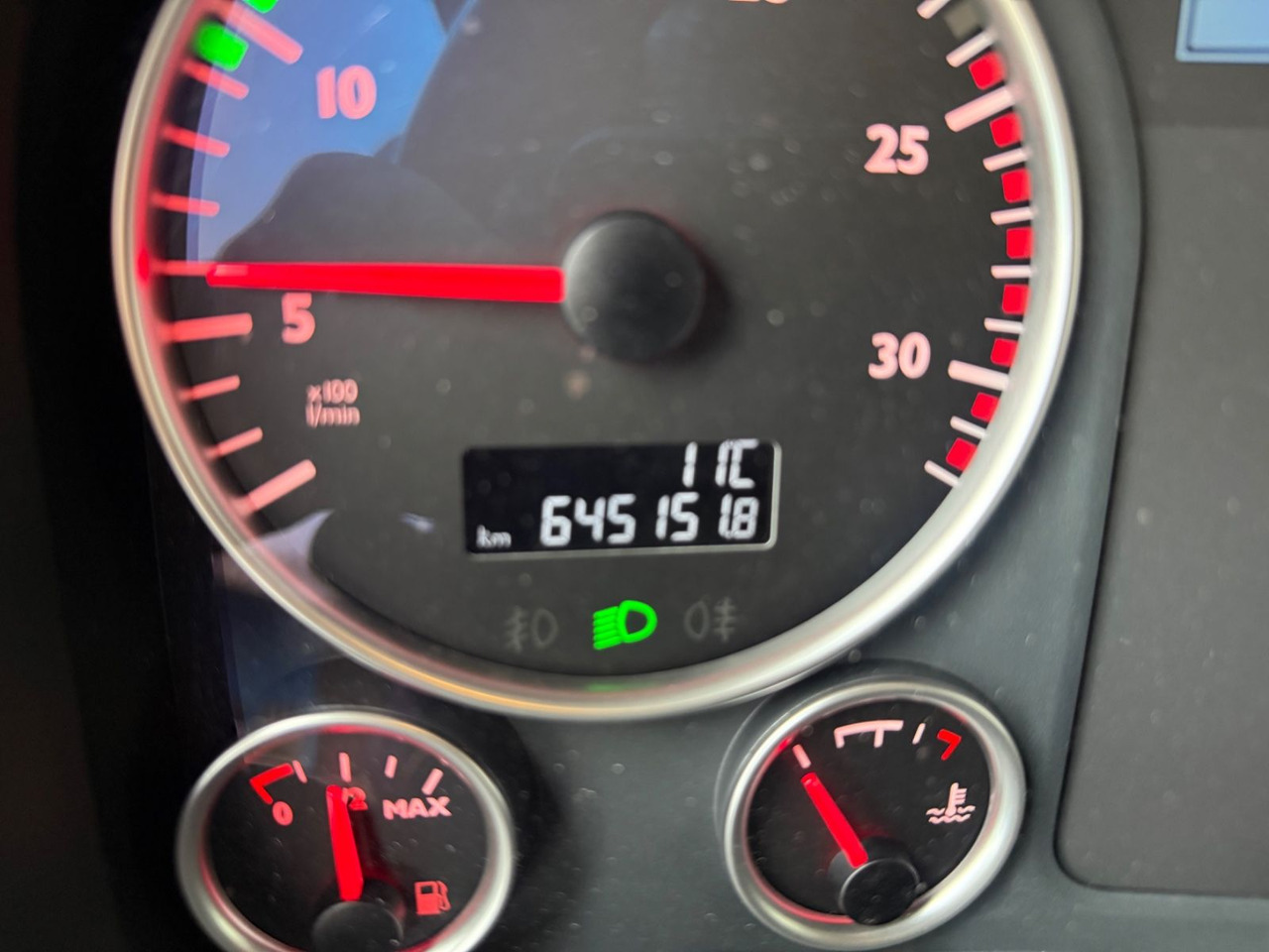 Camión volquete MAN 26.500: foto 8 Camión volquete MAN 26.500: foto 8