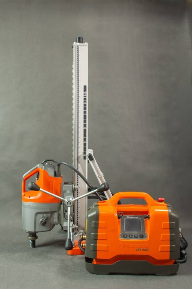 Husqvarna DM7000 PP65 - Equipo de construcción: foto 1 Husqvarna DM7000 PP65 - Equipo de construcción: foto 1
