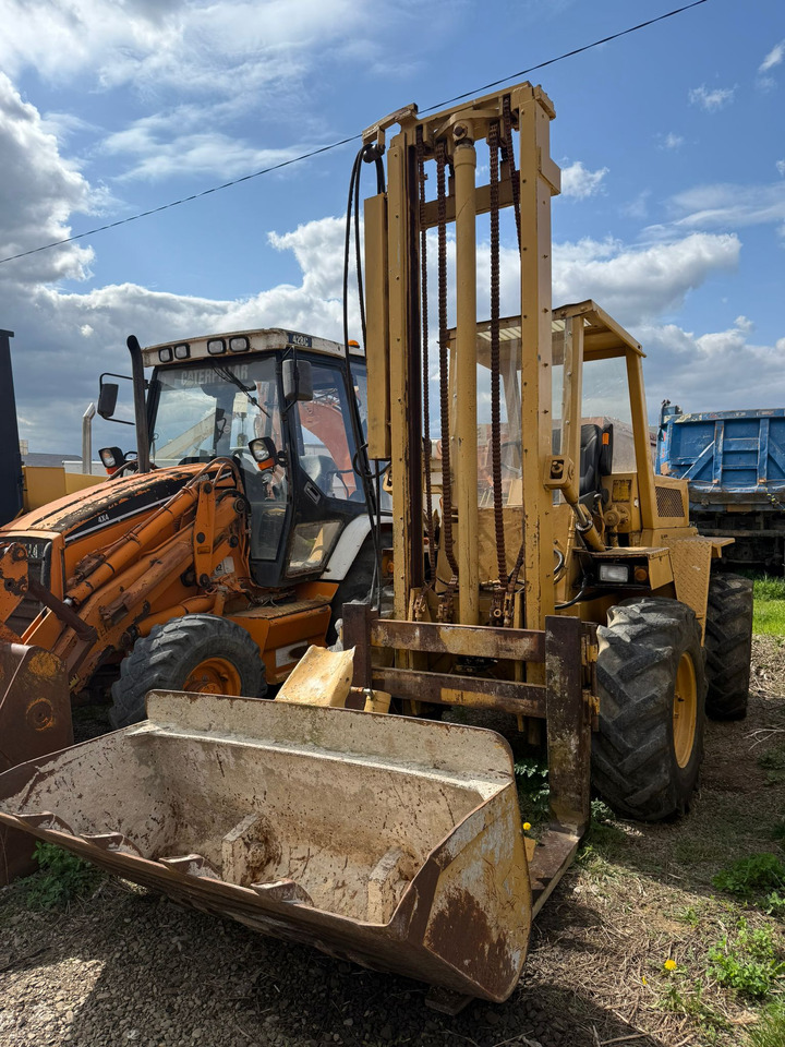 BROBUS BH40 STACKER - Carretilla todo terreno: foto 1 BROBUS BH40 STACKER - Carretilla todo terreno: foto 1
