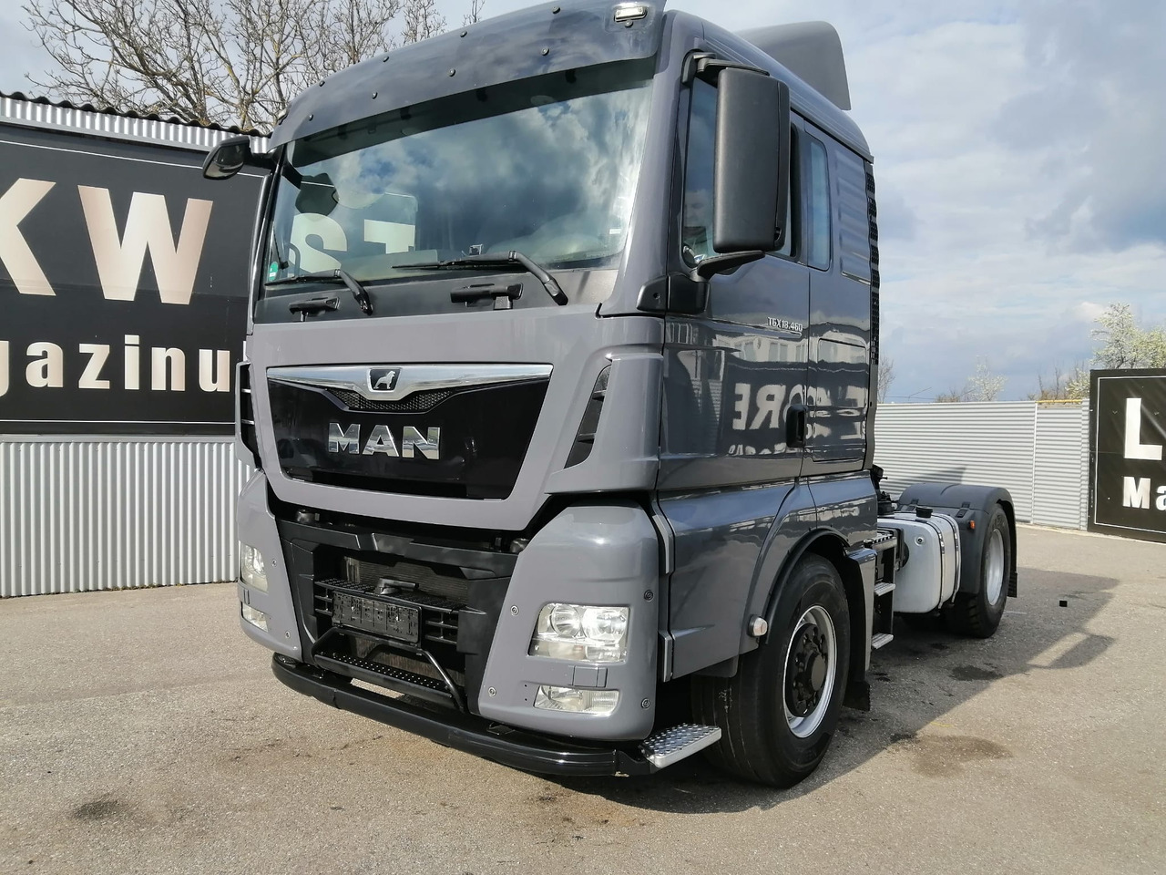 MAN 18.460 TGX 4X4 Hidro Drive TOP !!! - Cabeza tractora: foto 1 MAN 18.460 TGX 4X4 Hidro Drive TOP !!! - Cabeza tractora: foto 1