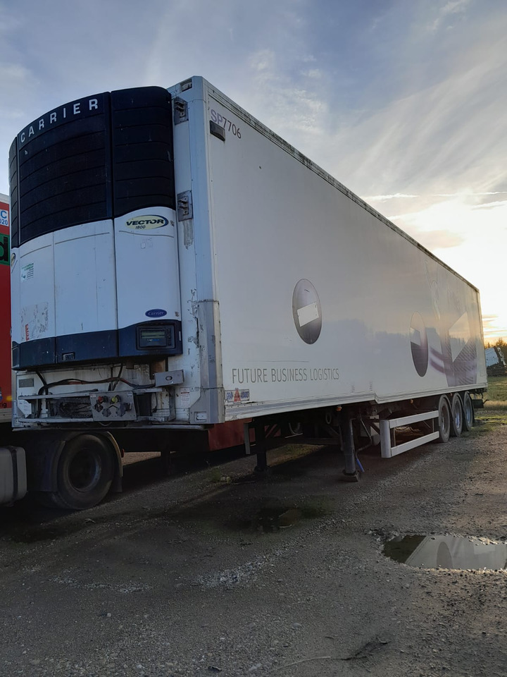 GRAY & ADAMS REFRIGERATED SEMI-TRAILER - Semirremolque frigorífico: foto 1 GRAY & ADAMS REFRIGERATED SEMI-TRAILER - Semirremolque frigorífico: foto 1
