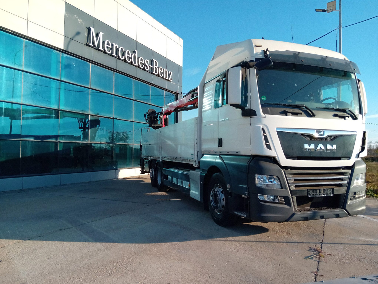 MAN TGX 26.460 6×2, Palfinger Crane PK 18001L - Camión caja abierta, Camión grúa: foto 1 MAN TGX 26.460 6×2, Palfinger Crane PK 18001L - Camión caja abierta, Camión grúa: foto 1