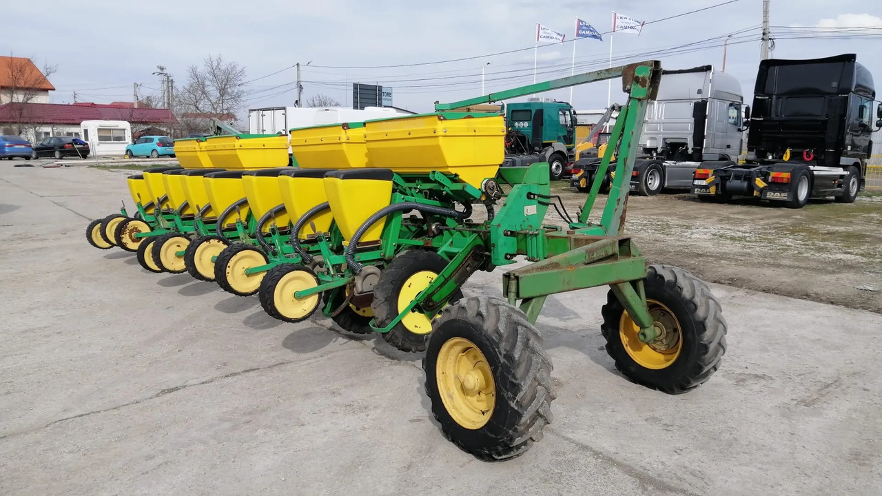 SFOGGIA GAMA PLUS 12/9m/12 Rows Seeding Machine - Sembradora de precisión: foto 5 SFOGGIA GAMA PLUS 12/9m/12 Rows Seeding Machine - Sembradora de precisión: foto 5