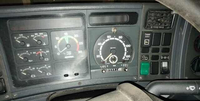 Camión Scania 94 D 260 - REHUAUTO: foto 12