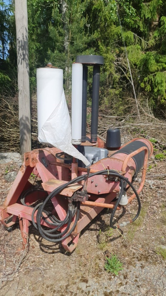 Elho 320, nostolaitemalli - Encintadora de pacas: foto 4 Elho 320, nostolaitemalli - Encintadora de pacas: foto 4