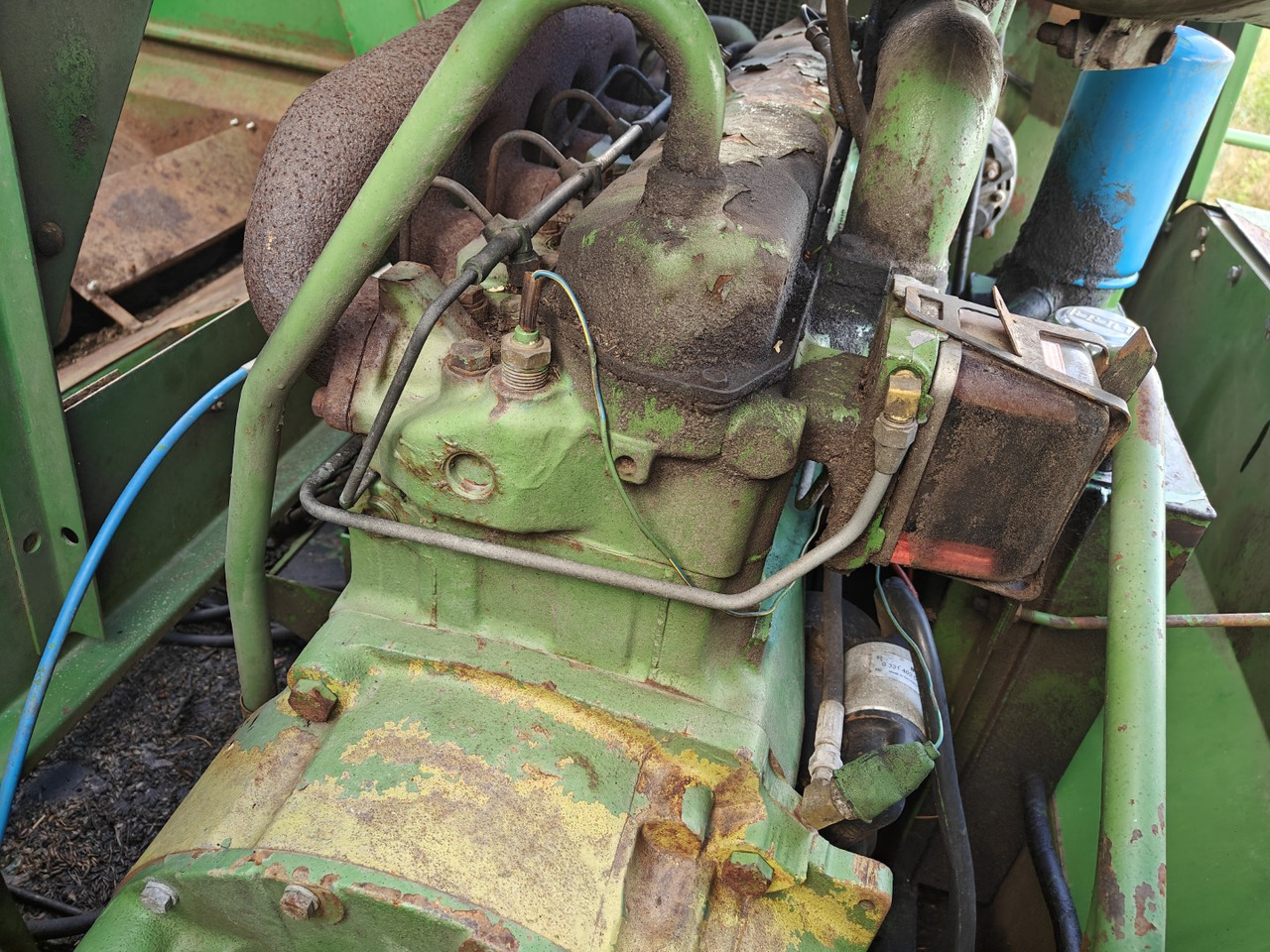 John Deere 965 täydellinen moottori, 6-sylinterinen turbo, katso video! - Motor para Cosechadora de granos: foto 4 John Deere 965 täydellinen moottori, 6-sylinterinen turbo, katso video! - Motor para Cosechadora de granos: foto 4