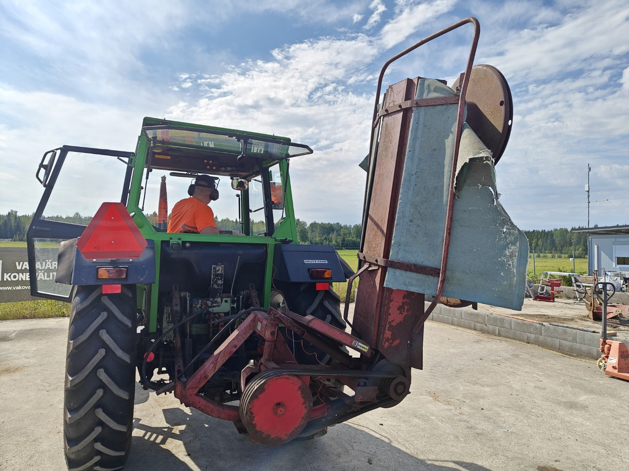 Luoko 165cm lieriöniittokone - hydraulinen - Segadora: foto 3 Luoko 165cm lieriöniittokone - hydraulinen - Segadora: foto 3