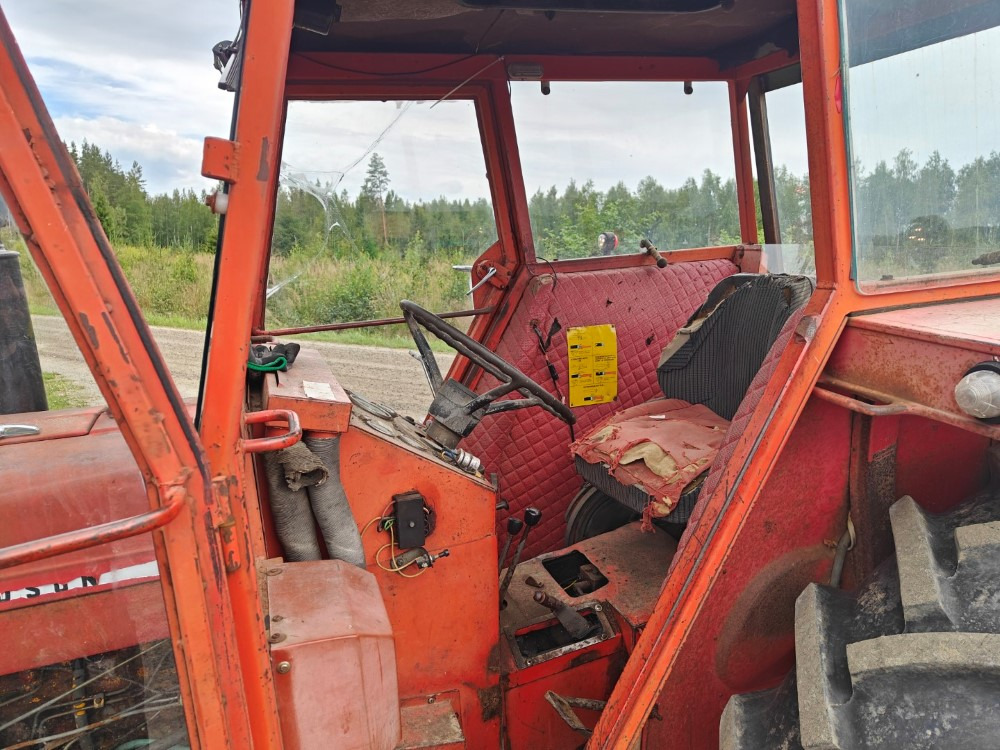 Tractor MASSEY FERGUSON 165S traktori, katso video!: foto 14