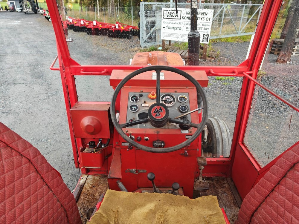 Tractor Massey Ferguson 165S Lisähydrauliikalla, katso video!: foto 17