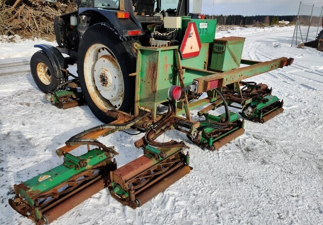 Ransomes kelaleikkuri 465cm hydraulinen - VIDEO - Desbrozadora de martillos: foto 3 Ransomes kelaleikkuri 465cm hydraulinen - VIDEO - Desbrozadora de martillos: foto 3
