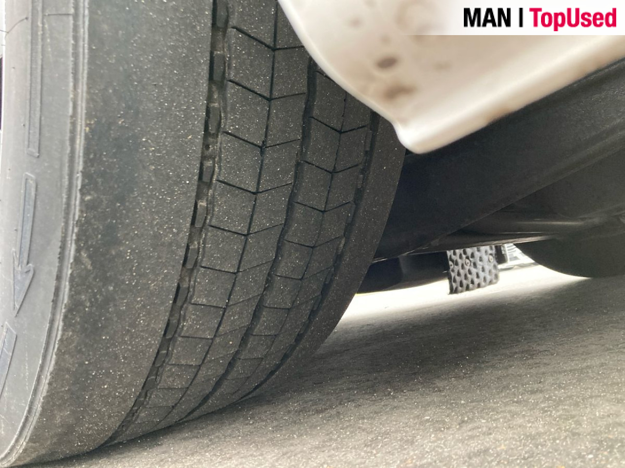 MAN TGX 18.470 4x2 LL SA Ultra *MM890175 Retarder ZV - Cabeza tractora: foto 3 MAN TGX 18.470 4x2 LL SA Ultra *MM890175 Retarder ZV - Cabeza tractora: foto 3